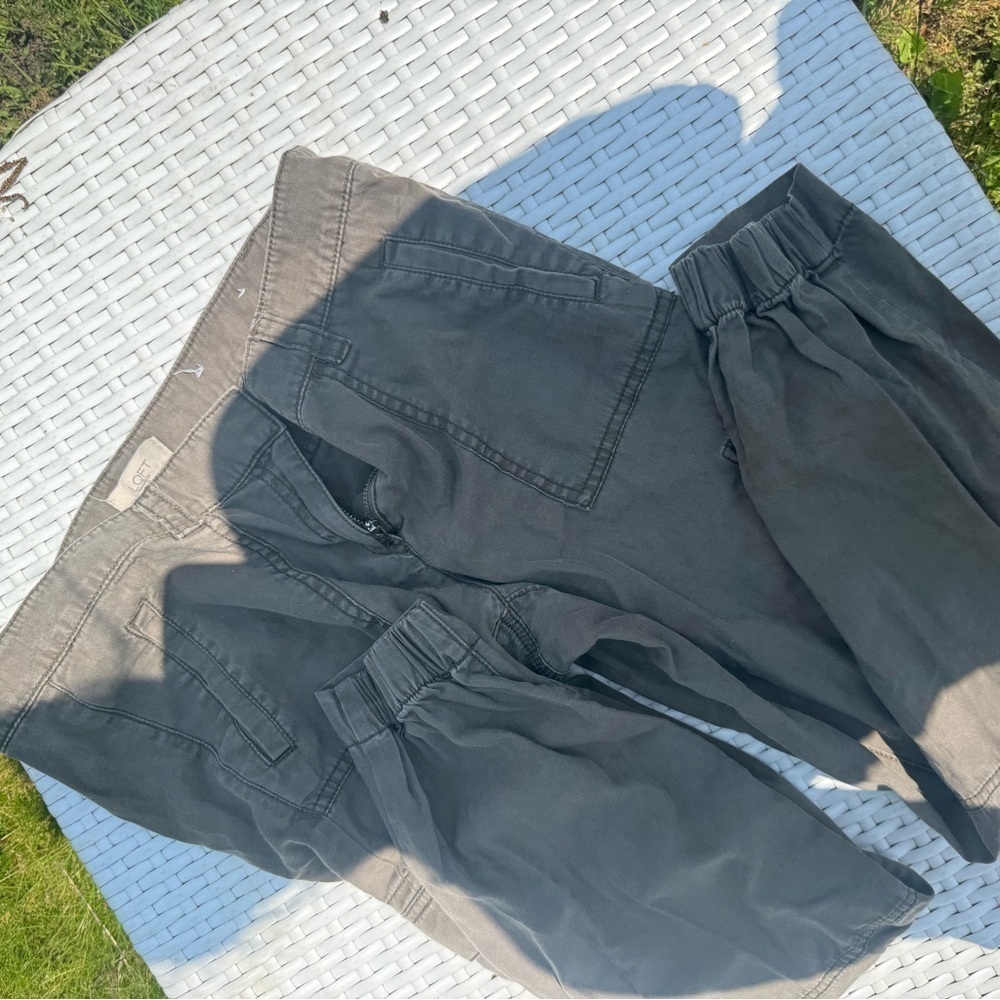 LOFT Green Cargo Pants Women's Size 4 Utility Straight Leg Trousers